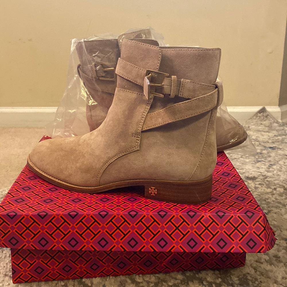 Brand new Tory Burch ankle bootie